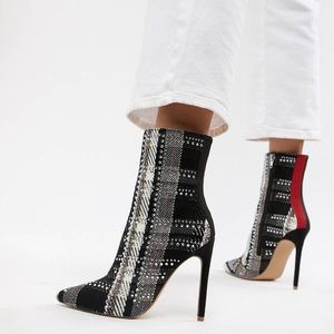 STEVE MADDEN STILLETO BOOT